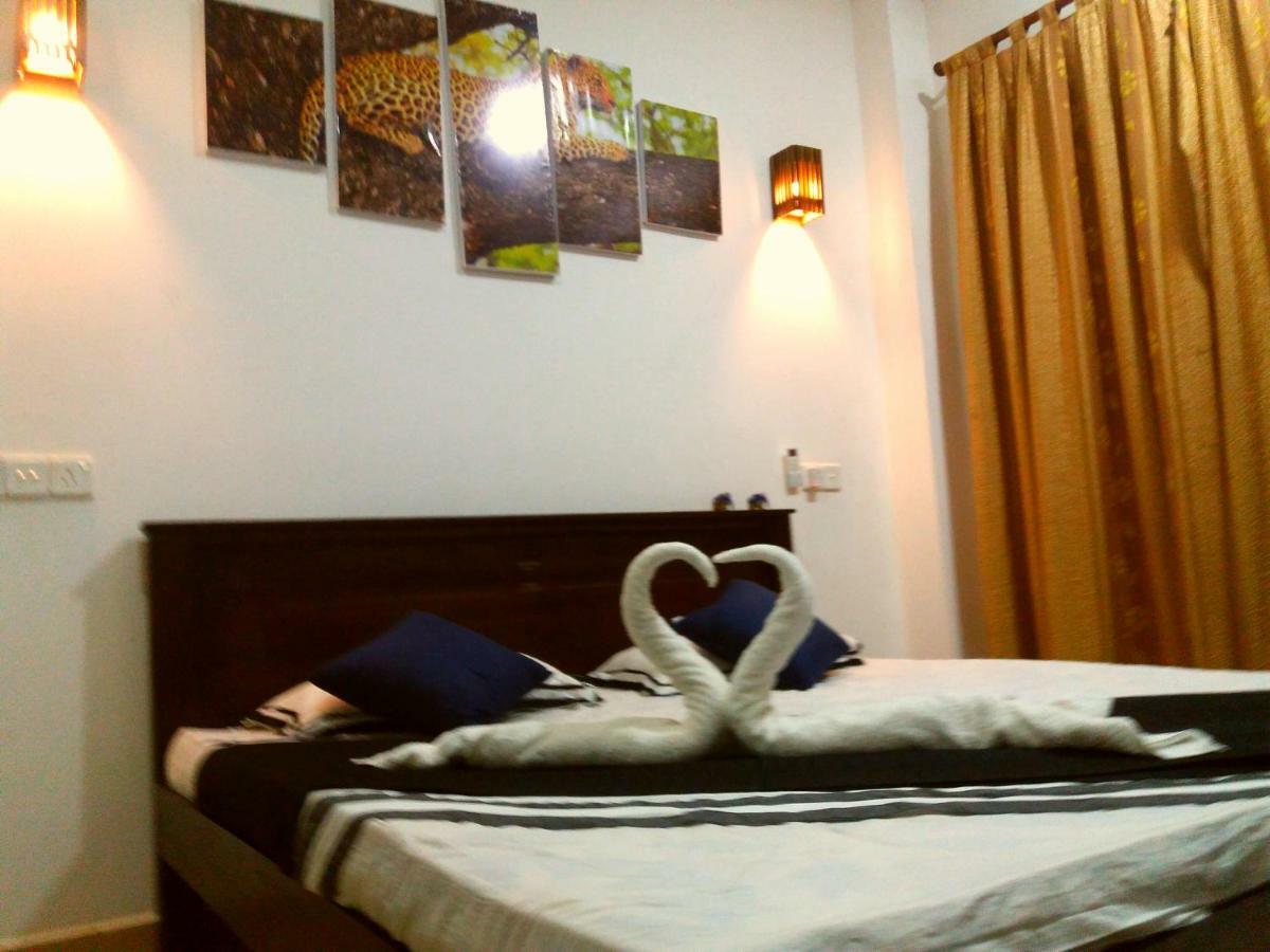 Отель Weligama Watergate Экстерьер фото
